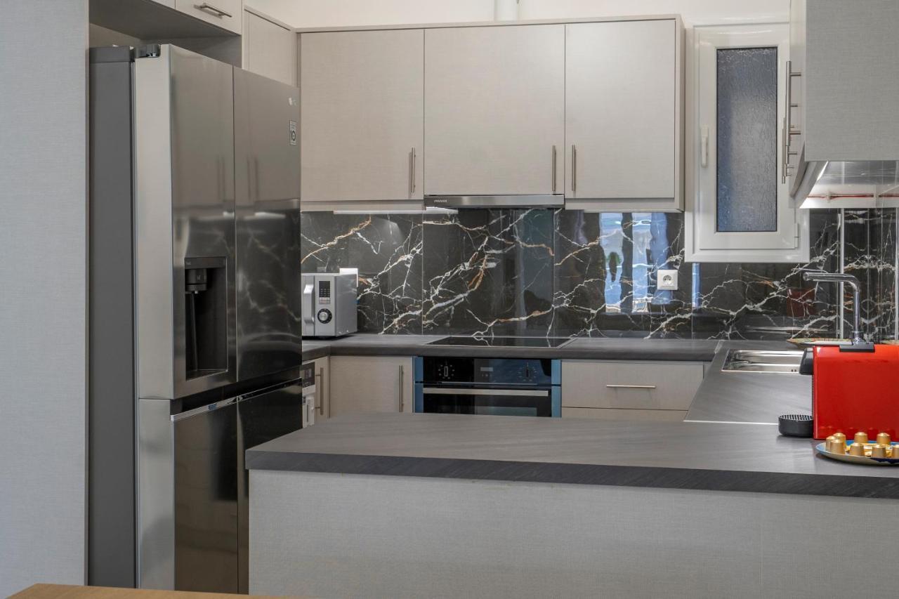 2 Bedroom Condo With Dream Balcony Athens Exterior photo