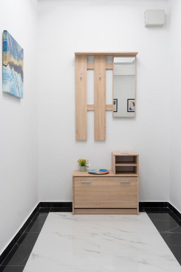 2 Bedroom Condo With Dream Balcony Athens Exterior photo
